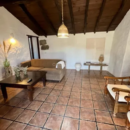 別荘 El Estanco Viejo Casa Poleo